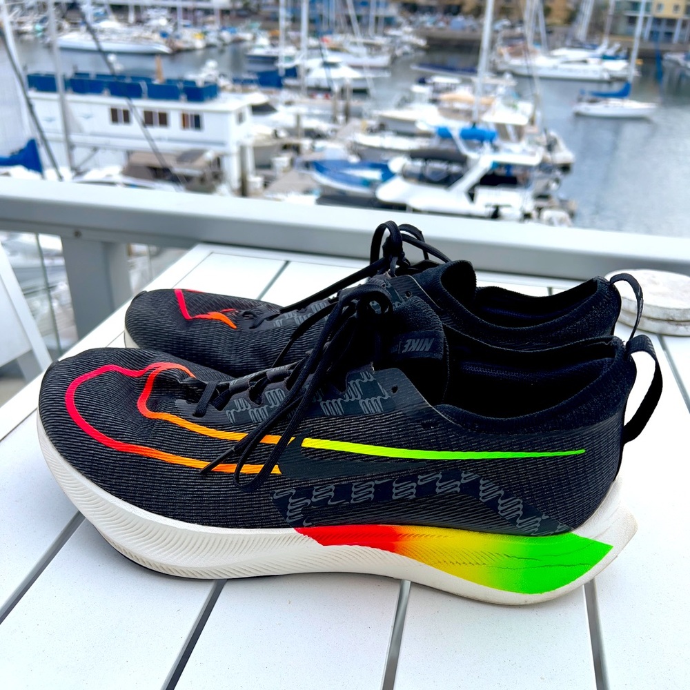 Nike Zoom Fly 4 Running Shoes (Barely Used)